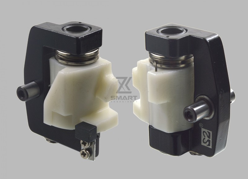 Set Reciprocator Bar Nodwydd Gyrru Solenoid Peiriant Brodwaith Rhannau Sbâr A01S14