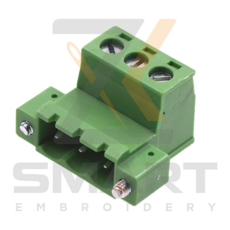 L Type 3 Hole Connector Masnachol ar gyfer DAHAO Drivers Peiriant Deunyddiau Embroidery E12-CZ-L3-M
