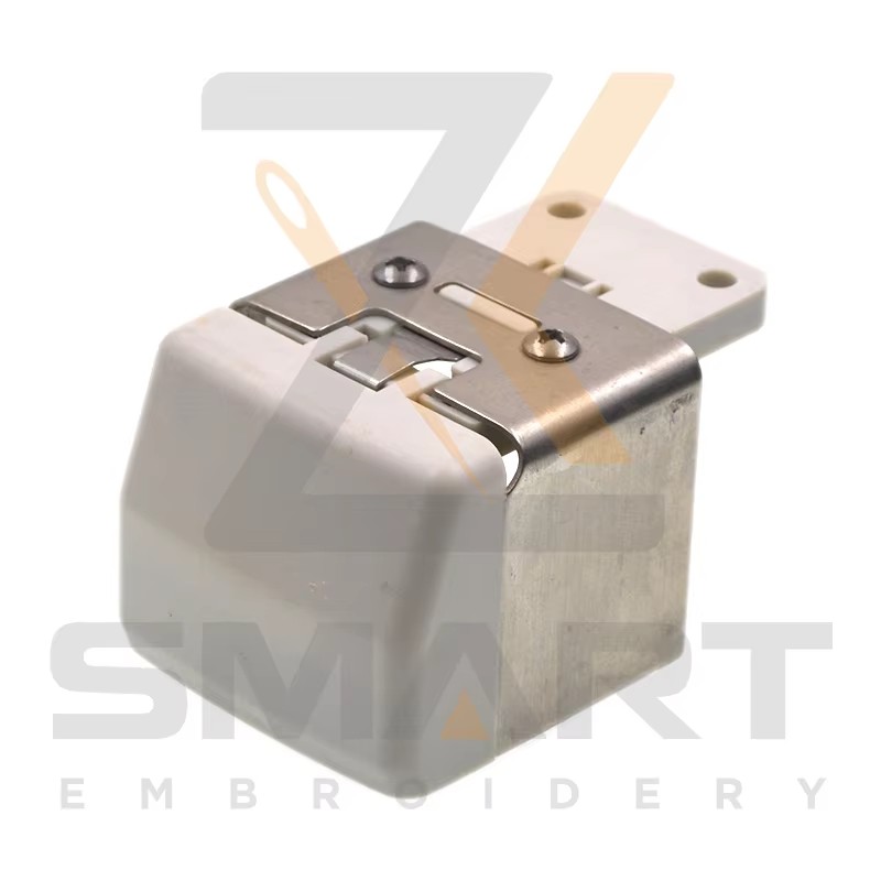 Ricoma Rotary Hook Bed Cover 3011150262 rhannau peiriant gwifren R070104